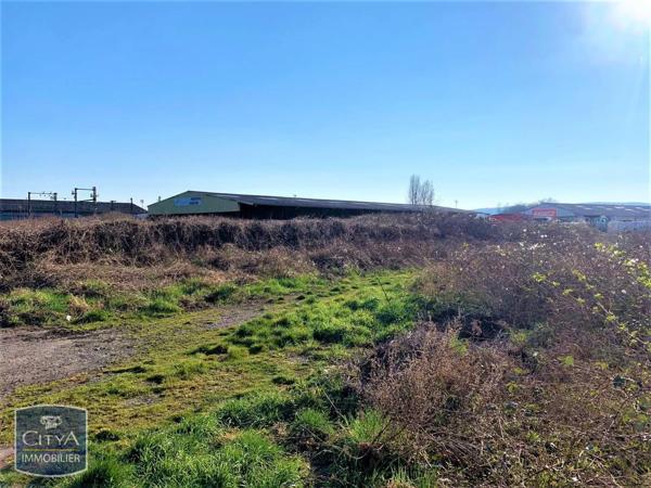 Terrain à vendre 12885m² Château-Thierry (02400)