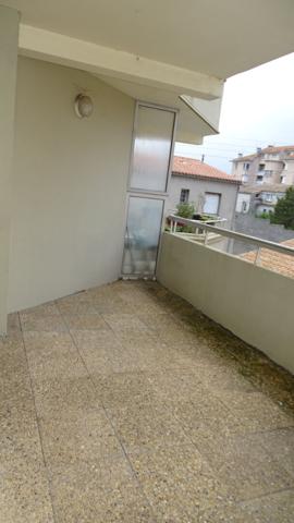 APPARTEMENT AVEC TERRASSE ET GARAGE PROCHE CENTRE VILLE CARCASSONNE