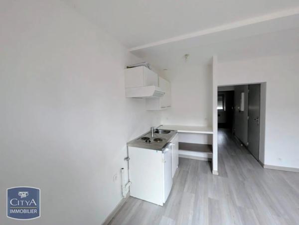 Appartement à louer 2 pièces 36.2m² Pamiers (09100)