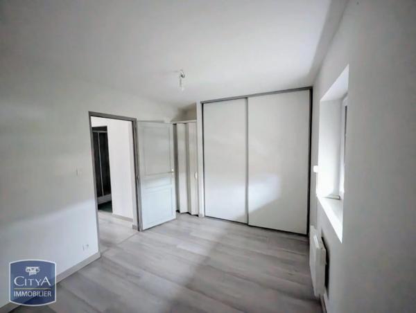 Appartement à louer 2 pièces 36.2m² Pamiers (09100)