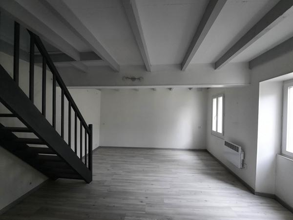 Maison 1 chambre 1 bureau - Jonzac