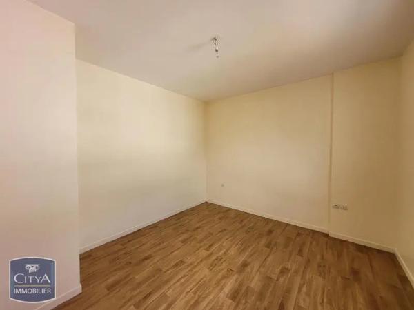 Appartement à louer 2 pièces 37.65m² Tours (37000)