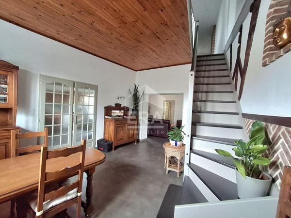 Maison de famille style corps de ferme Leforest 8 pièce(s) 205 m2