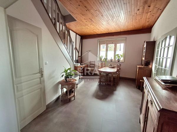 Maison de famille style corps de ferme Leforest 8 pièce(s) 205 m2