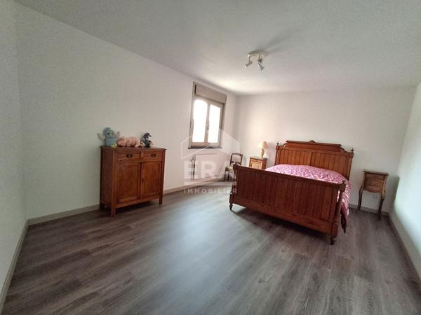 Maison de famille style corps de ferme Leforest 8 pièce(s) 205 m2