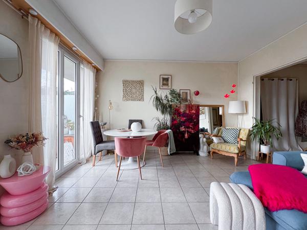 A VENDRE : Appartement T3 ANGERS - 2 chambres - Balcons - Parking - Cave