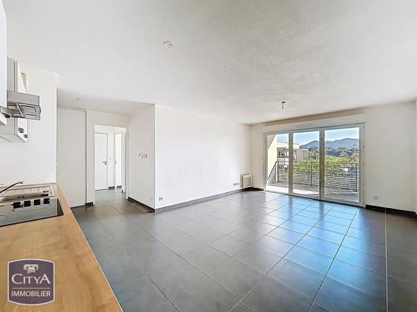 Appartement à vendre 3 pièces 62.32m² Fréjus (83600)