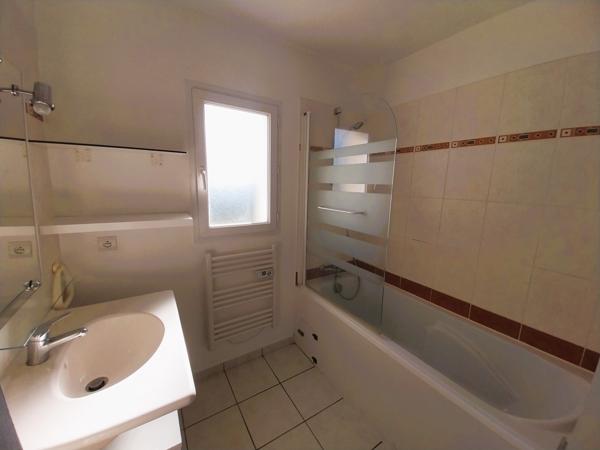 MAISON 5 PIECES 74 M2