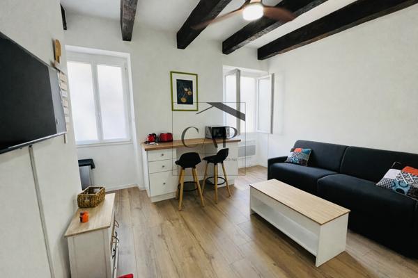 Marseille (13001) Beau studio meublé et rénové au cœur du Vieux-Port – Emplacement rare