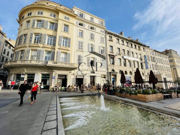 Marseille (13001) Beau studio meublé et rénové au cœur du Vieux-Port – Emplacement rare