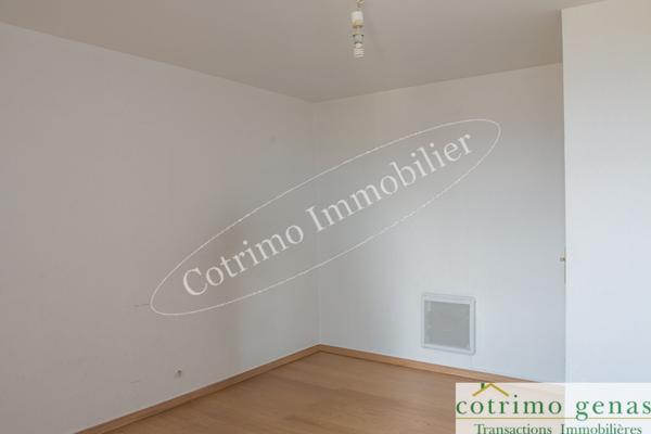 Appartement en Duplex 7 Pièces (5 Chambres) environ 129m² avec Jardin à Le Pont-de-Beauvoisin 38480