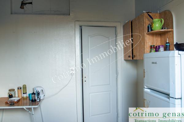 Appartement en Duplex 7 Pièces (5 Chambres) environ 129m² avec Jardin à Le Pont-de-Beauvoisin 38480