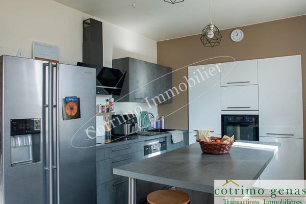 Appartement en Duplex 7 Pièces (5 Chambres) environ 129m² avec Jardin à Le Pont-de-Beauvoisin 38480