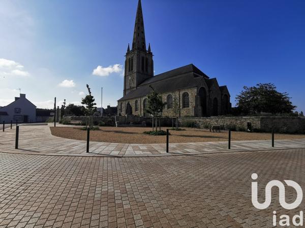 Maison 3 pièces de 67 m² à Ploëzal (22260)