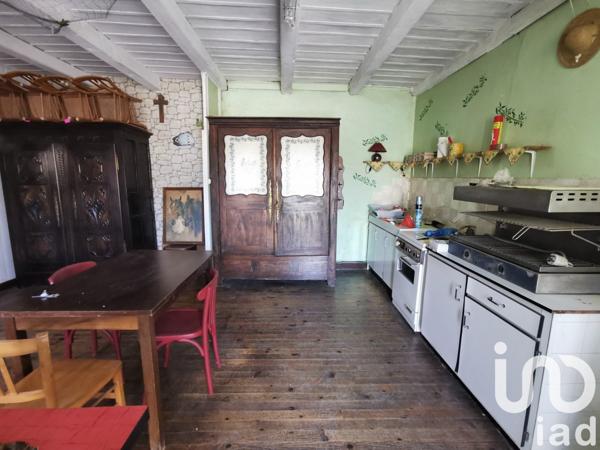 Maison 3 pièces de 67 m² à Ploëzal (22260)