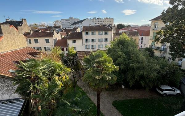 Appartement à vendre    7 pièces • 252 m2 Pau