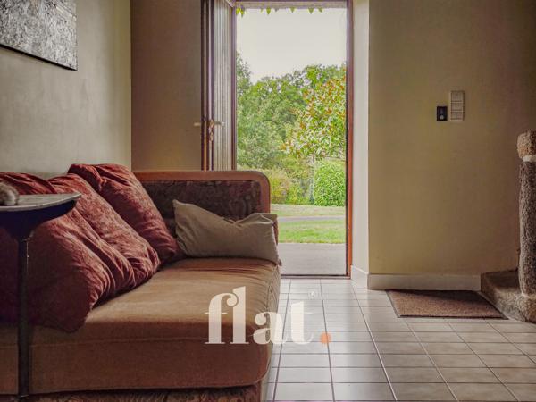 PROPRIETE 6 pièces 351 m2 / 8 000 m2 clos / AIGREFEUILLE-SUR-MAINE/ 4 CH / Piscine / dépendances aménagées