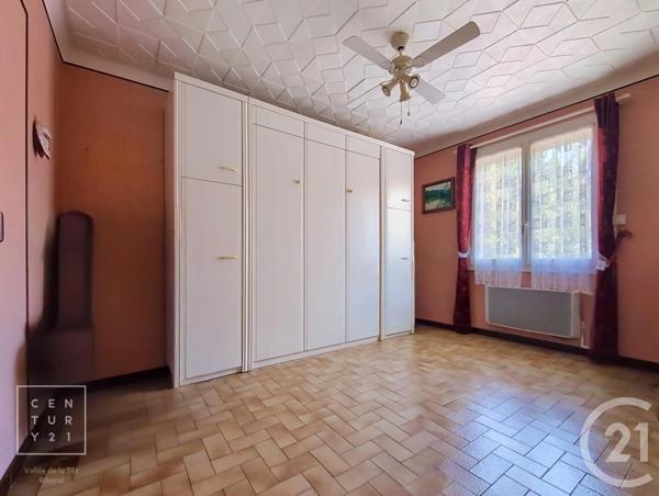 Maison à vendre  4 pièces - 122 m 2   BAHO  - 66