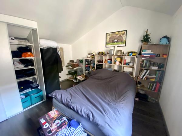 Appartement duplex T3 de 71M2 totalement rénové avec terrasse/cour à vendre centre historique de SAINT SEVER (40)