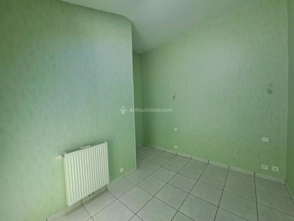 Location                                                      Appartement
                        
                     3 pièces                      56 m2                     à Carmaux