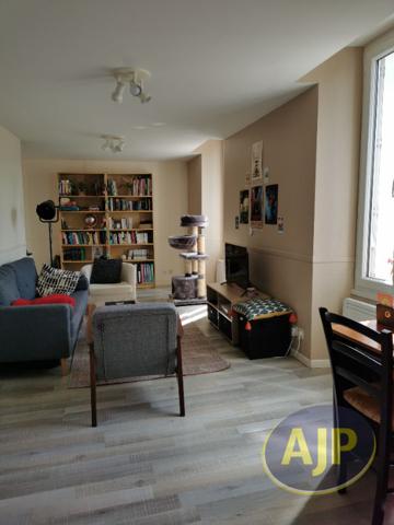 Location appartement Segre : 410 € - AJP Immobilier Segré
