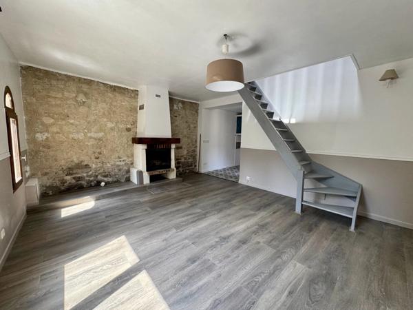 Vente                                                      Maison
                        
                     3 pièces                      55 m2                     à Chambly