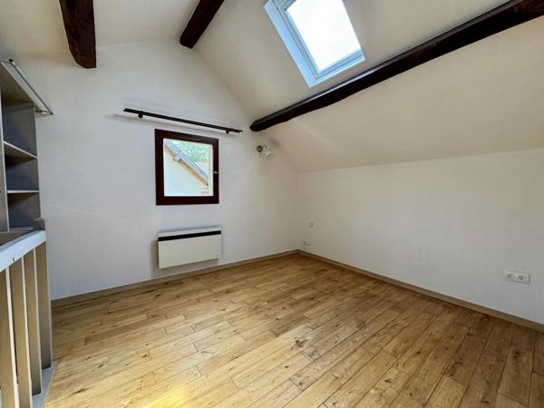 Vente                                                      Maison
                        
                     3 pièces                      55 m2                     à Chambly