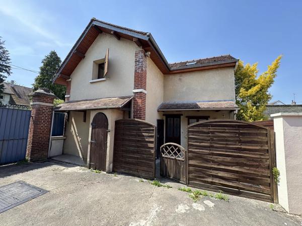 Vente                                                      Maison
                        
                     3 pièces                      55 m2                     à Chambly