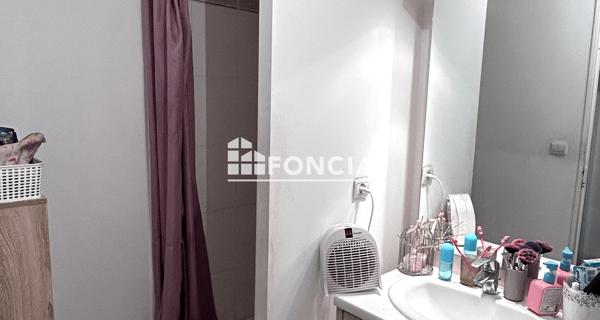 À vendre Appartement 2 pièces 45 m² - Le Pontet 84130