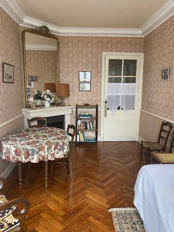 PROPRIETE – 2 MAISONS – DEPENDANCES