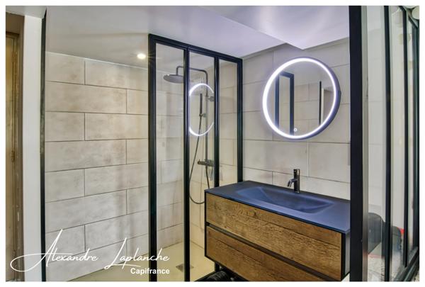 Dpt Tarn et Garonne (82), à vendre MONTAUBAN Beausoleil maison 7 pièces de 177m² avec piscine.