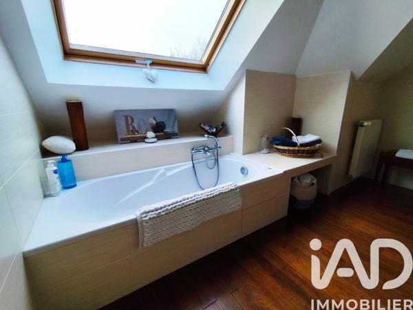 Maison à vendre 6 pièces 172 m² Bains-sur-Oust