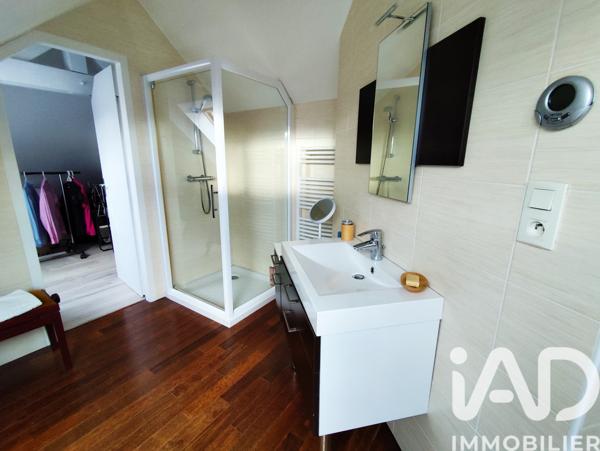 Maison à vendre 6 pièces 172 m² Bains-sur-Oust