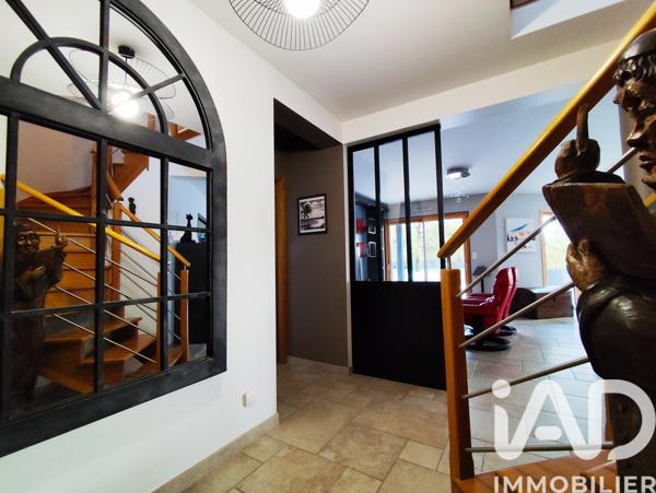 Maison à vendre 6 pièces 172 m² Bains-sur-Oust