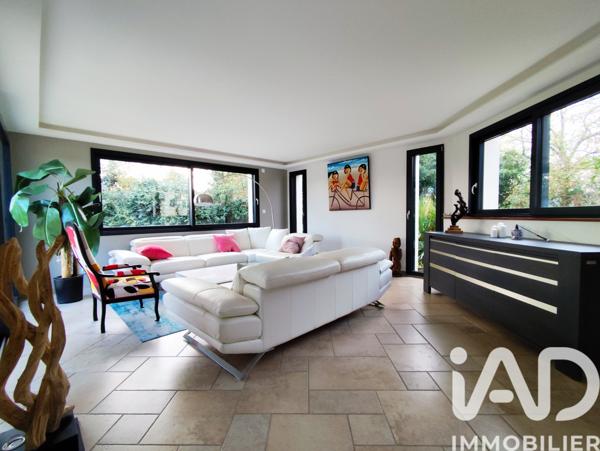 Maison à vendre 6 pièces 172 m² Bains-sur-Oust