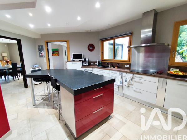 Maison à vendre 6 pièces 172 m² Bains-sur-Oust