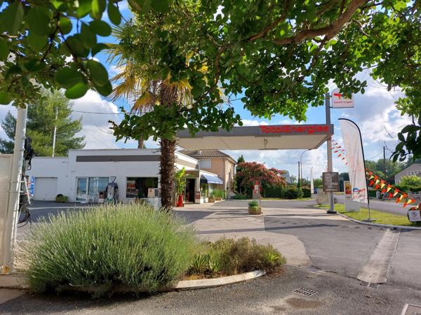 Fonds de commerce et murs à vendre EYMET (24) station-service + logement de fonction