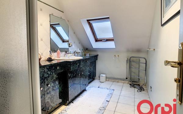 Maison à vendre    5 pièces •  Domérat