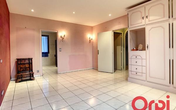 Maison à vendre    5 pièces •  Domérat