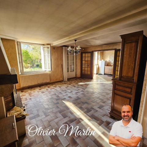 Propriété rare - Maison à rénover avec terrain de 10 hectares environ