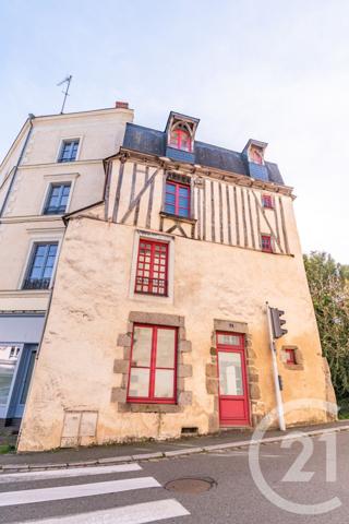 Immeuble à vendre  133 m2 LAVAL - 53