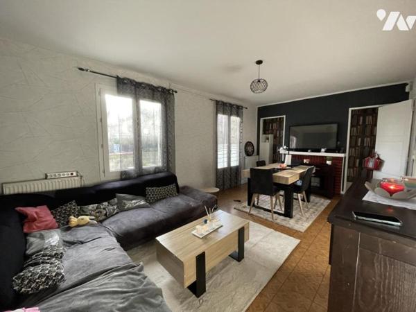 Maison avec jardin et garage