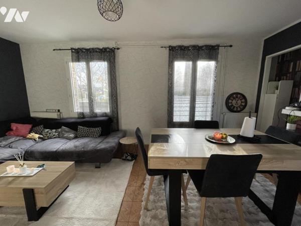 Maison avec jardin et garage