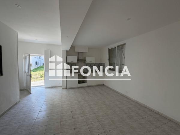 Location Maison 2 pièces 40 m² - 8 PLACE BASTEROU Villeneuve Sur Lot 47300