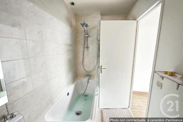 Appartement F2 à vendre  2 pièces - 30,63 m2 BORDEAUX - 33