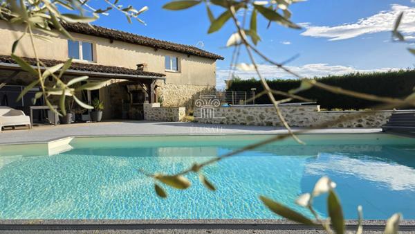Gabarret (40310) MAISON T7 - 159M² EN CAMPAGNE AVEC DEPENDANCE, PISCINE, GARAGES ET JARDIN AUTOUR / PROCHE GABARRET