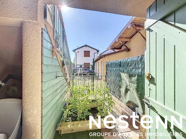 A vendre : Appartement T3 avec terrasse en rez de jardin - garage - parking - 01290 PONT DE VEYLE
