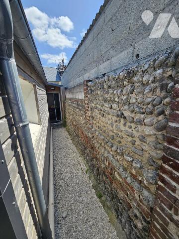 A CAYEUX SUR MER - MAISON DE VILLE MITOYENNE
