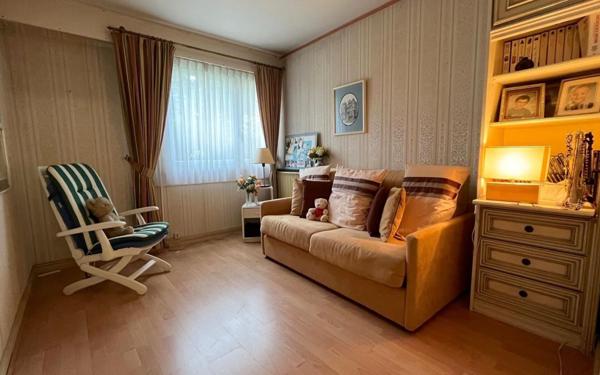 Maison à vendre    4 pièces • 96 m2 Évry