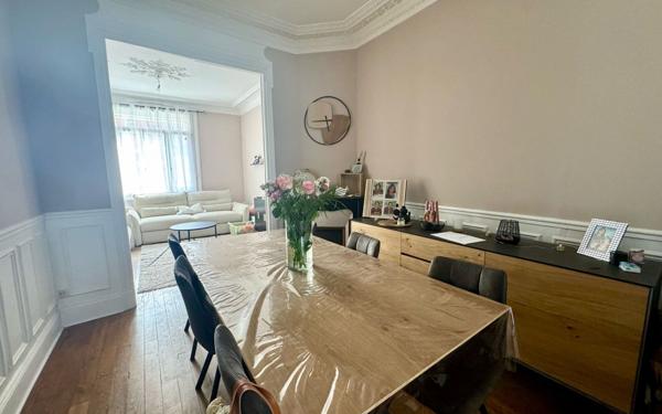 Maison à vendre    5 pièces • 122 m2 Saint-Quentin